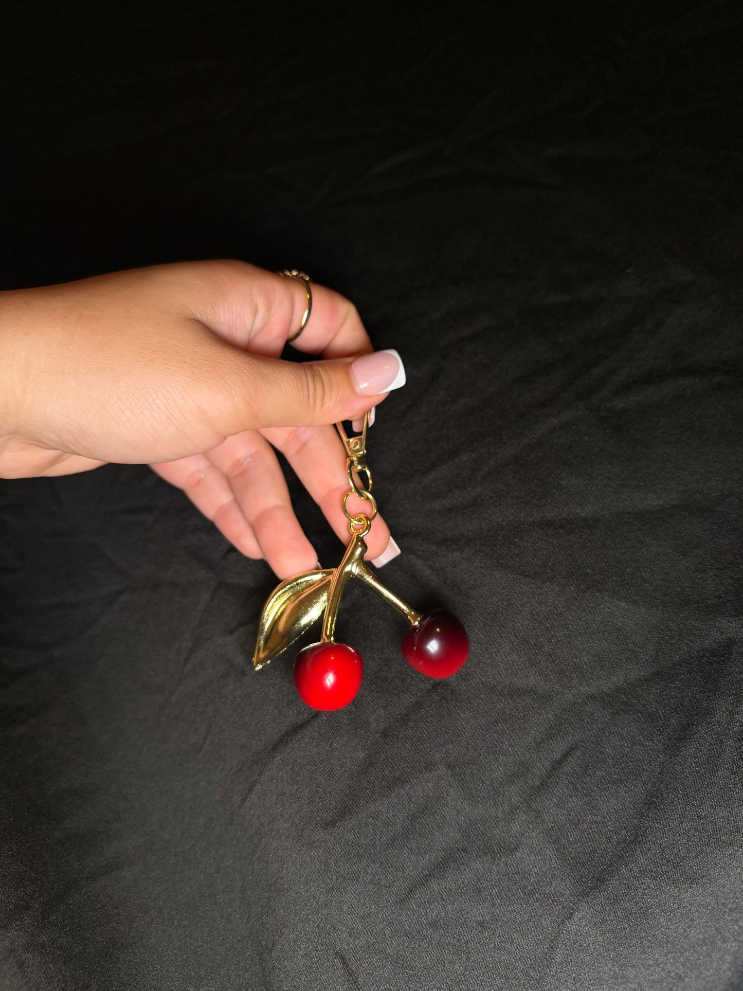 Double cherry (charm)